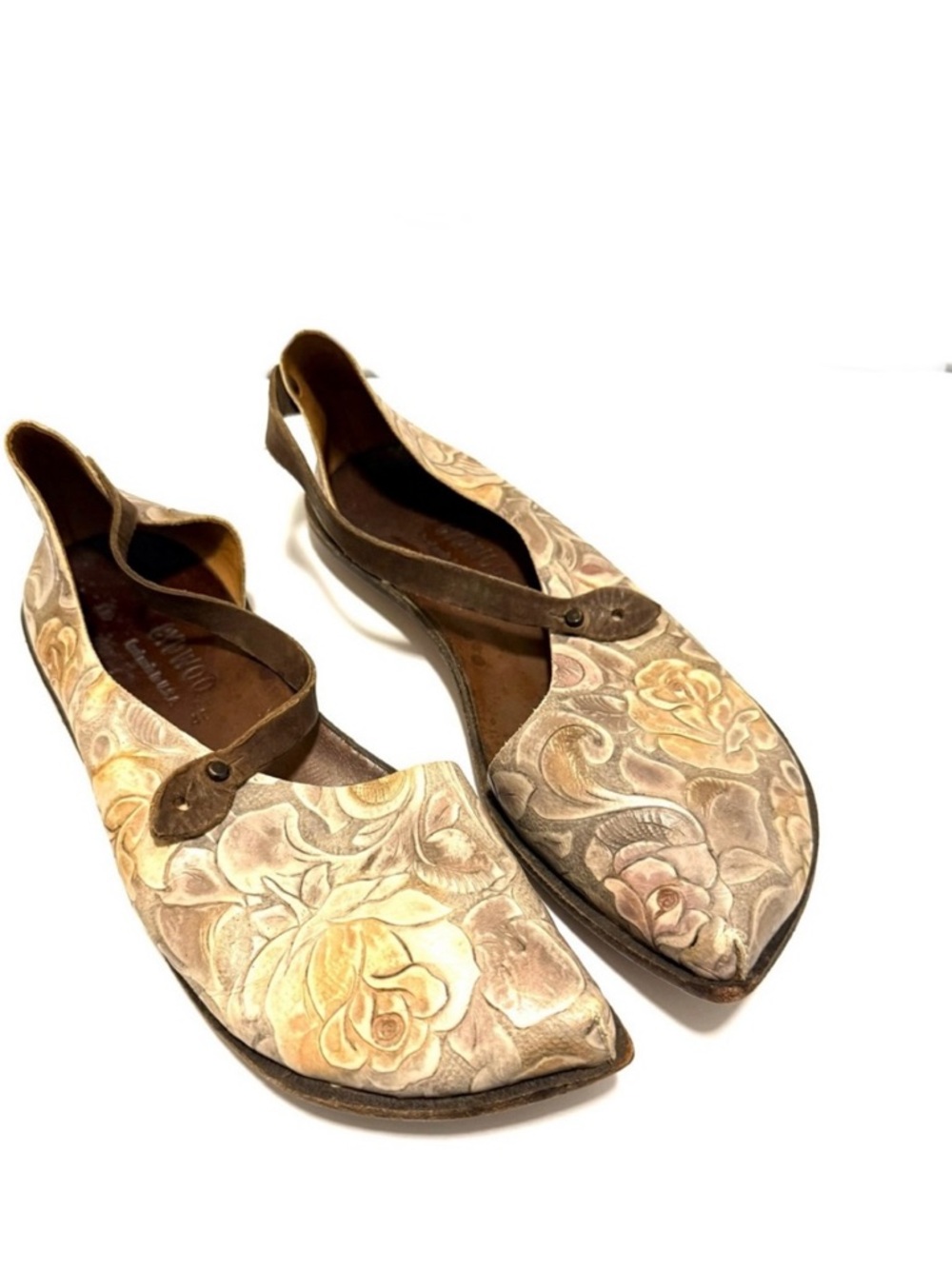 Cydwoq Tooled Leather Floral Flats